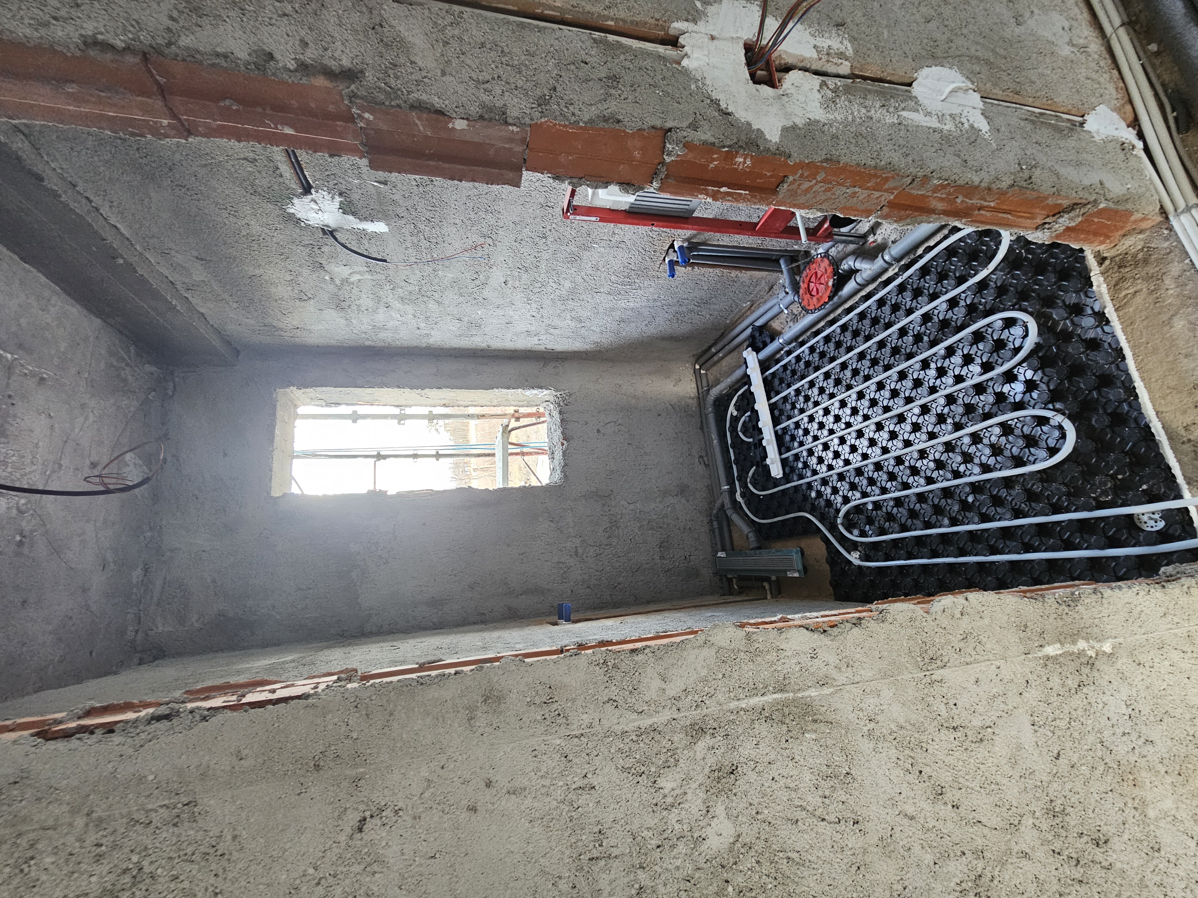 Instalații electrice și sanitare